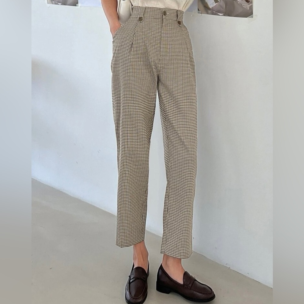 DAZY Plaid Print Plicated Detail Slant Pocket Pants from Shein. Size small.